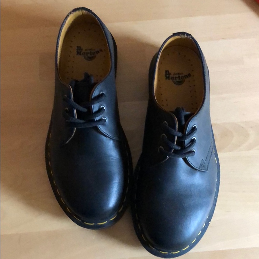 Dr. Martens Airwalker Black 1461